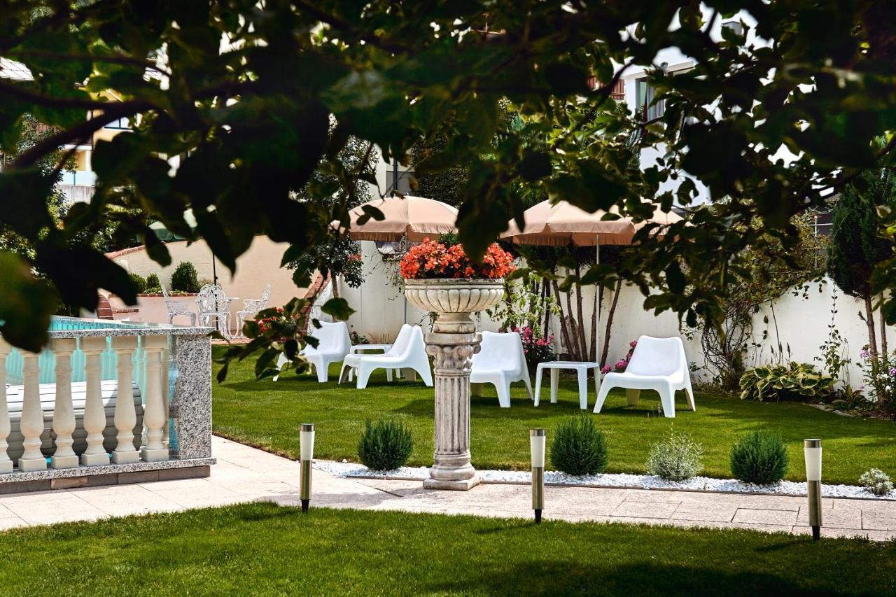 Hotel Garni Tannenhof ฟลาคเฮา ภายนอก รูปภาพ