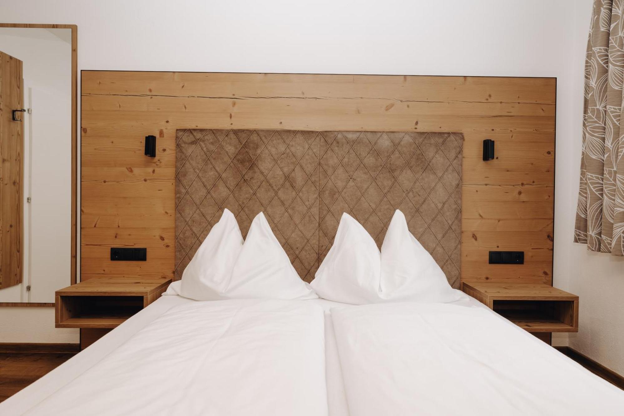 Hotel Garni Tannenhof ฟลาคเฮา ภายนอก รูปภาพ