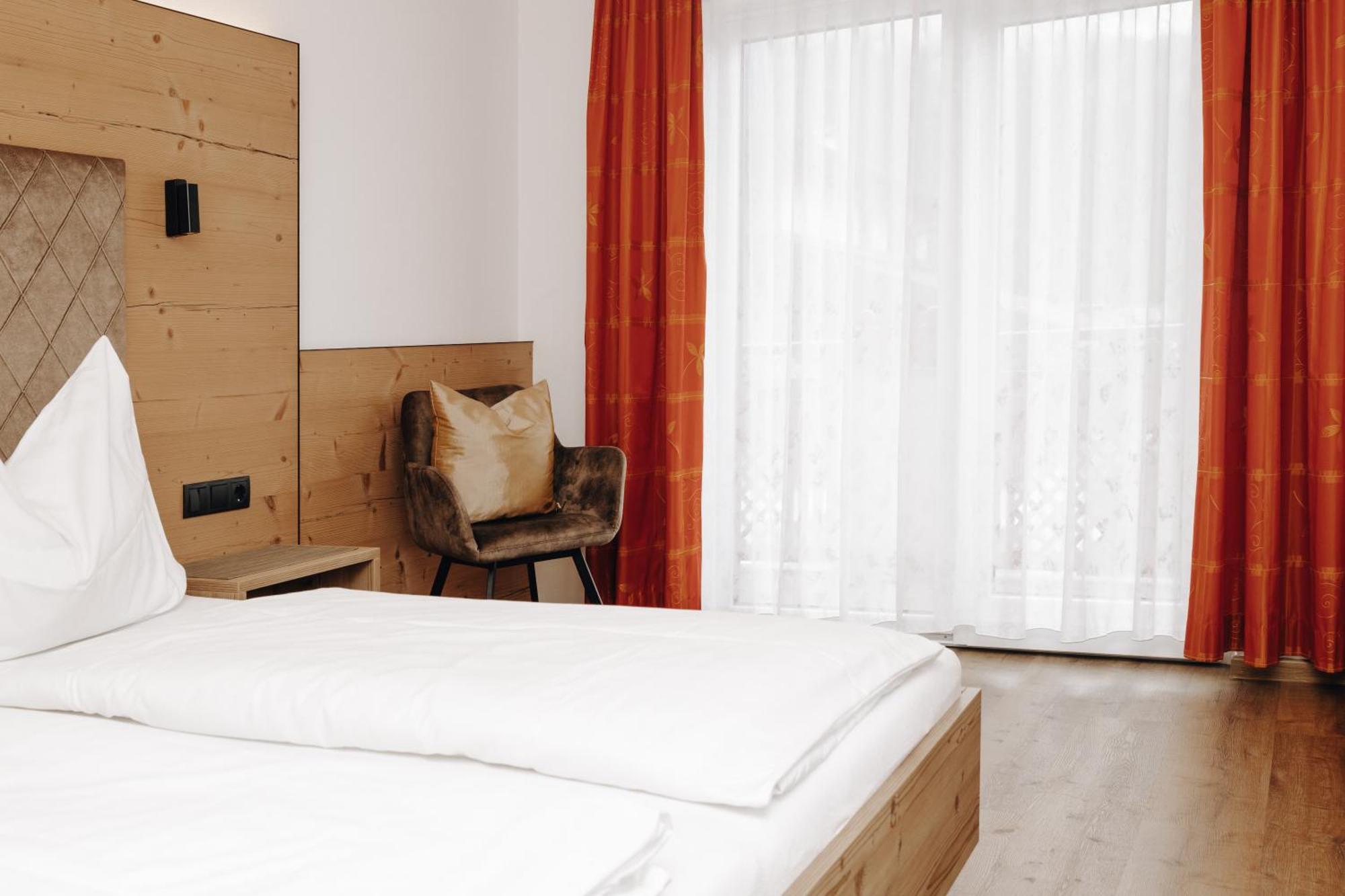 Hotel Garni Tannenhof ฟลาคเฮา ภายนอก รูปภาพ