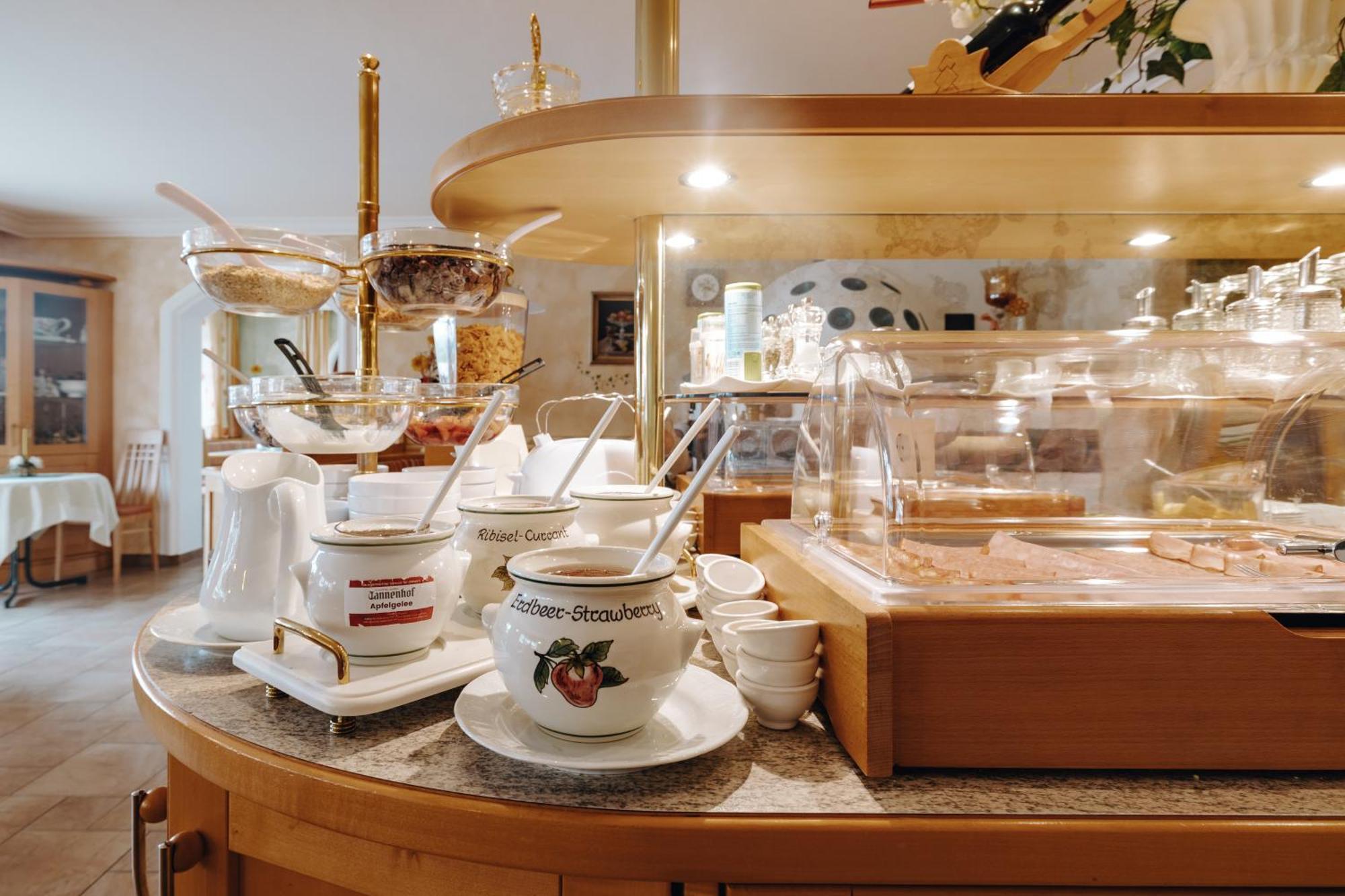 Hotel Garni Tannenhof ฟลาคเฮา ภายนอก รูปภาพ