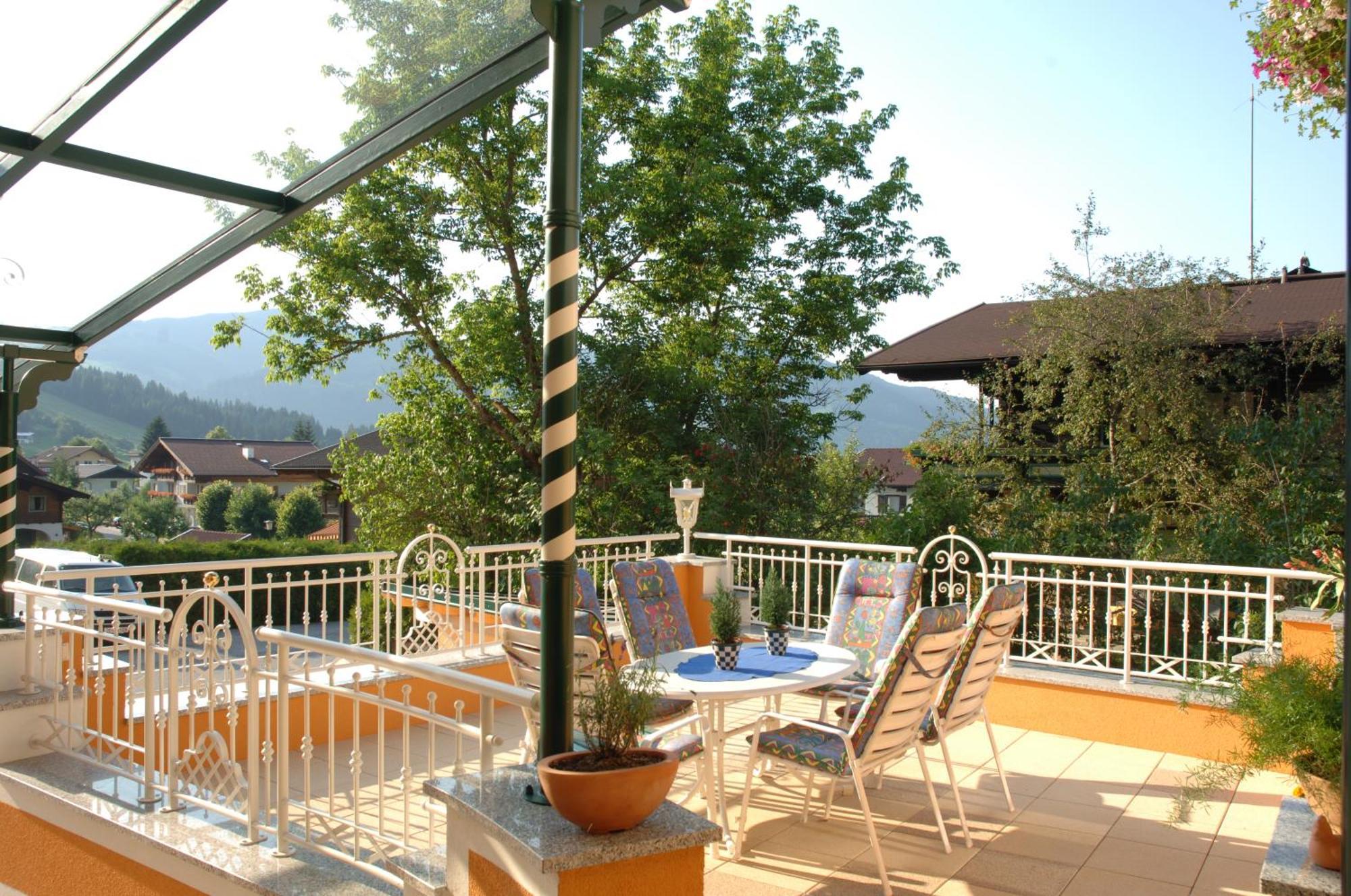 Hotel Garni Tannenhof ฟลาคเฮา ภายนอก รูปภาพ